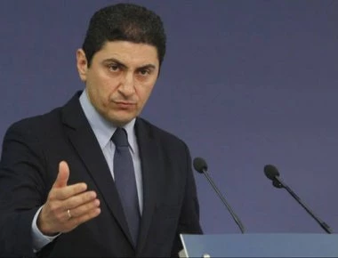 Αυγενάκης: Σχέδιο αποστασίας από το Μαξίμου – Καταρρέει η πολιτική συμμορία